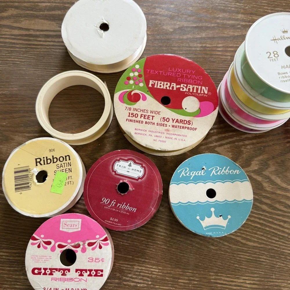 Vintage Hallmark & Assorted Sheen & Curl | Lot of  12